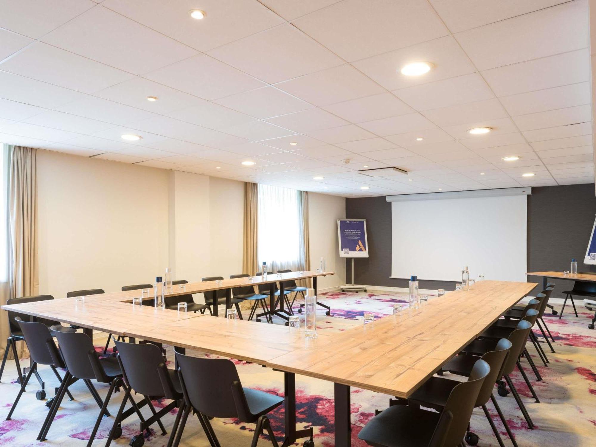 Novotel Saclay Zewnętrze zdjęcie